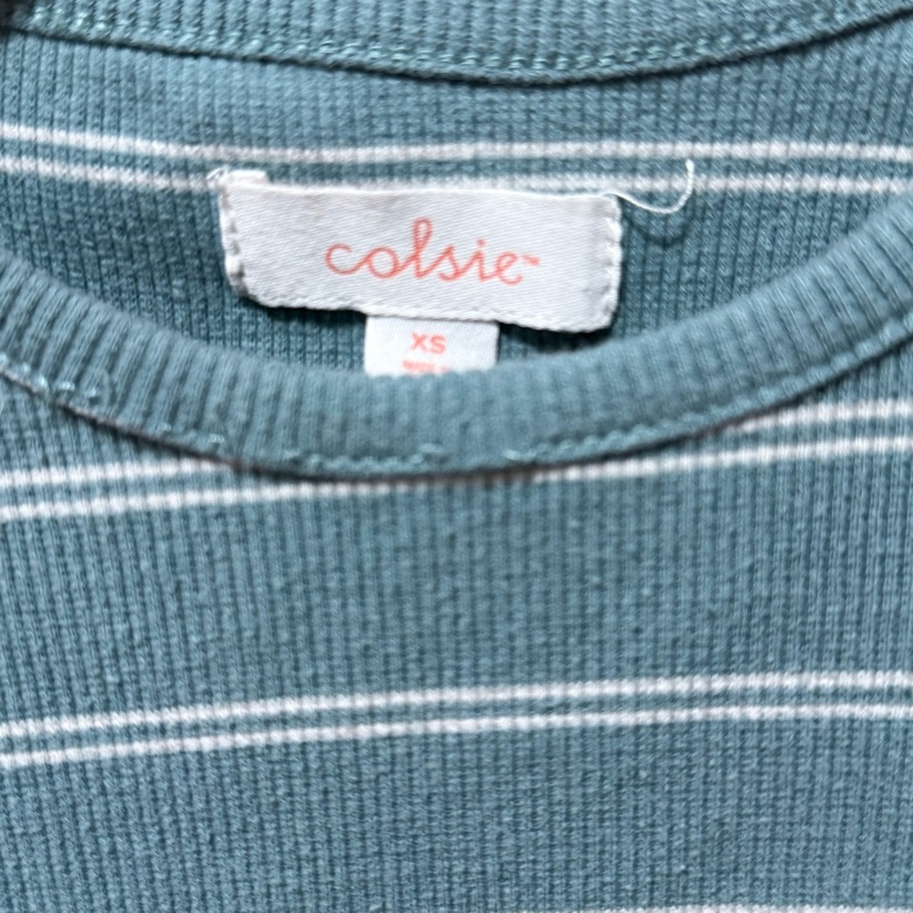 Colsie Ribbed Crop Top Womens XS Blue Striped Excellent Racerback‎ Tank - Picture 5 of 5